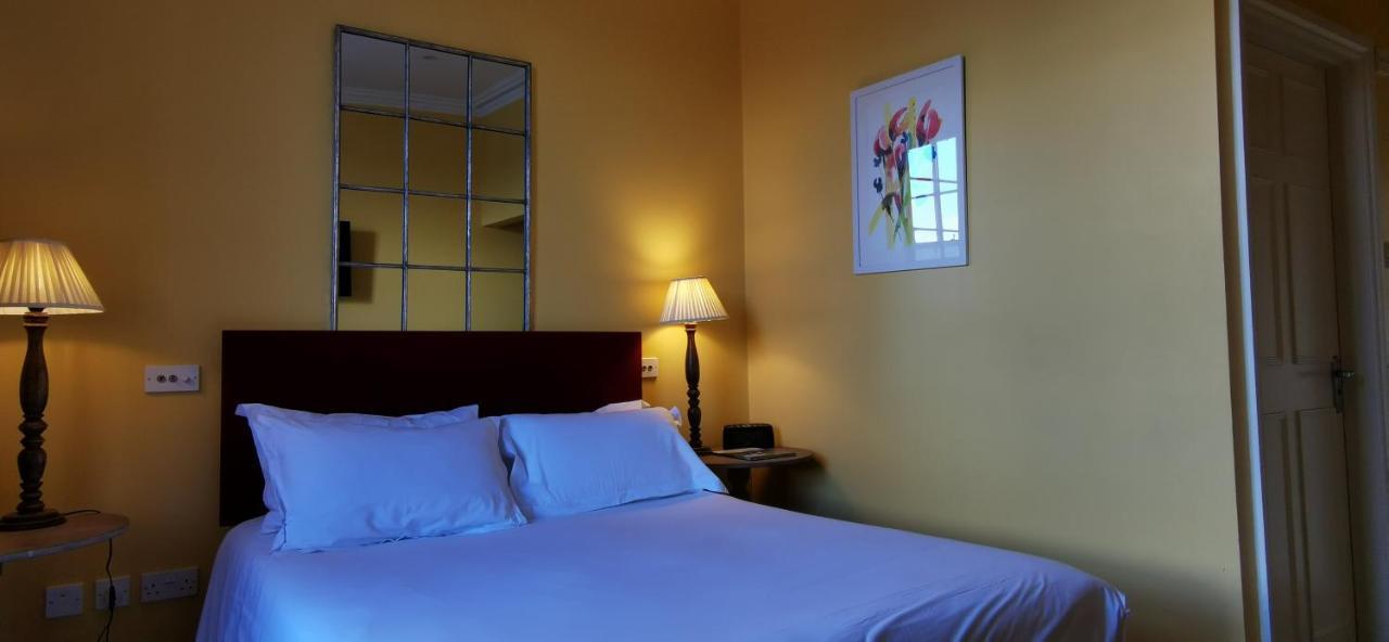 Buccleuch And Queensberry Arms Hotel ソーンヒル エクステリア 写真