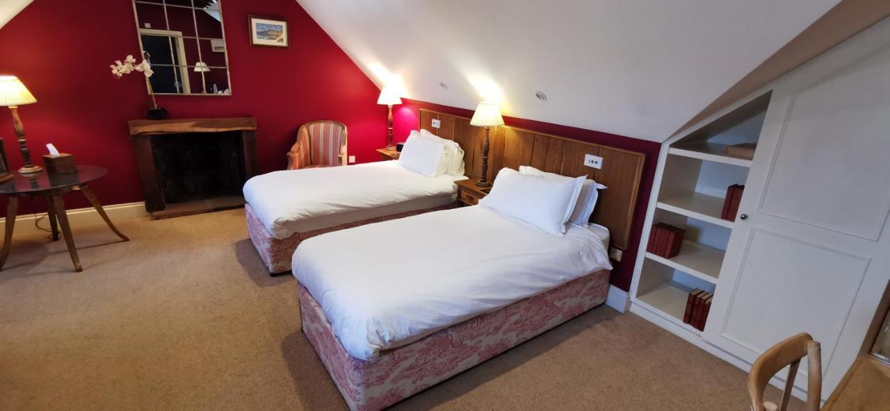 Buccleuch And Queensberry Arms Hotel ソーンヒル エクステリア 写真