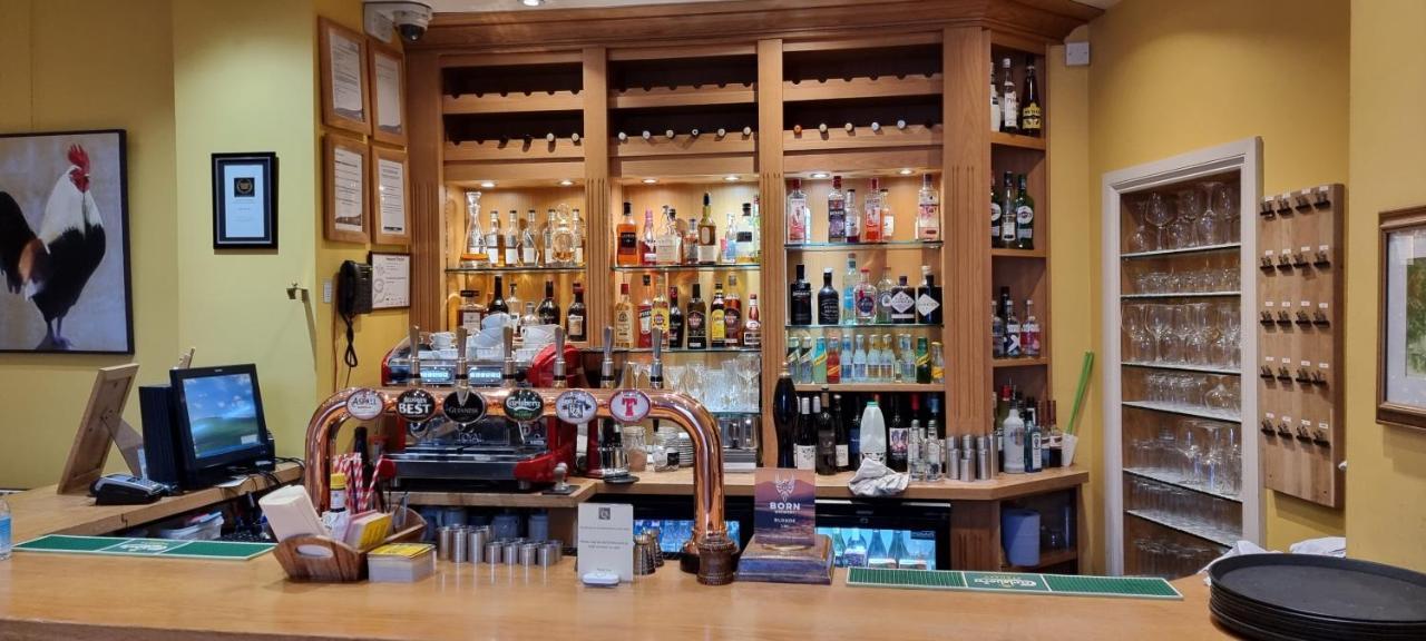 Buccleuch And Queensberry Arms Hotel ソーンヒル エクステリア 写真