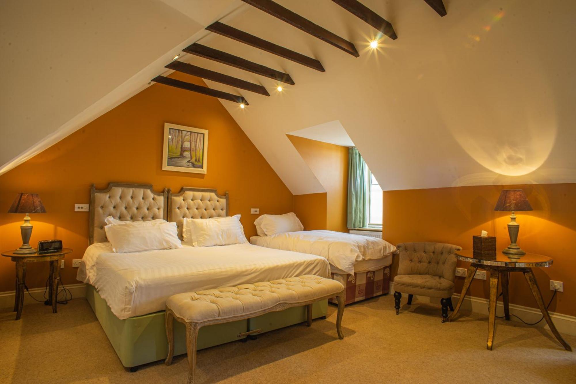 Buccleuch And Queensberry Arms Hotel ソーンヒル エクステリア 写真
